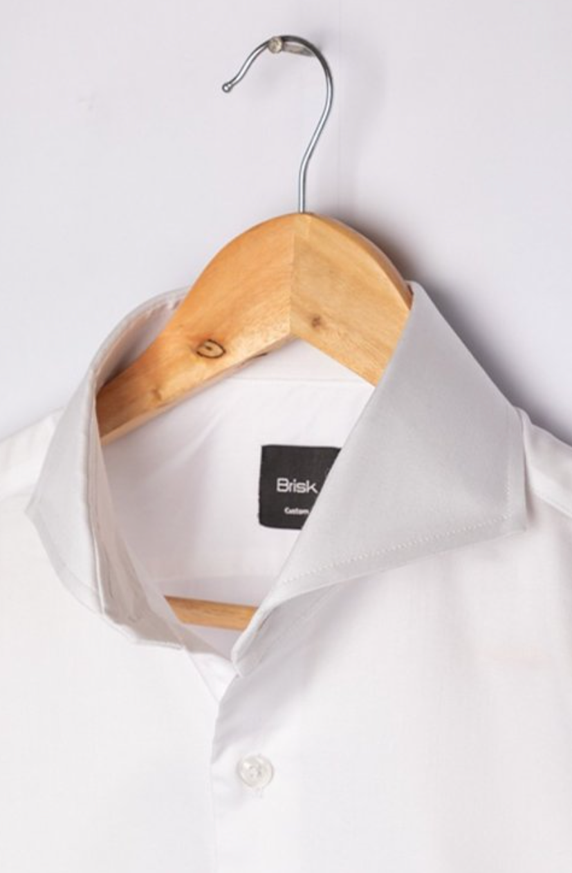 Men Slim Fit Cut Away Extreme Collar Dress Shirt